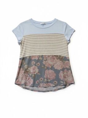 Maurice’s 24/7 Colorblock Floral Tee – Medium